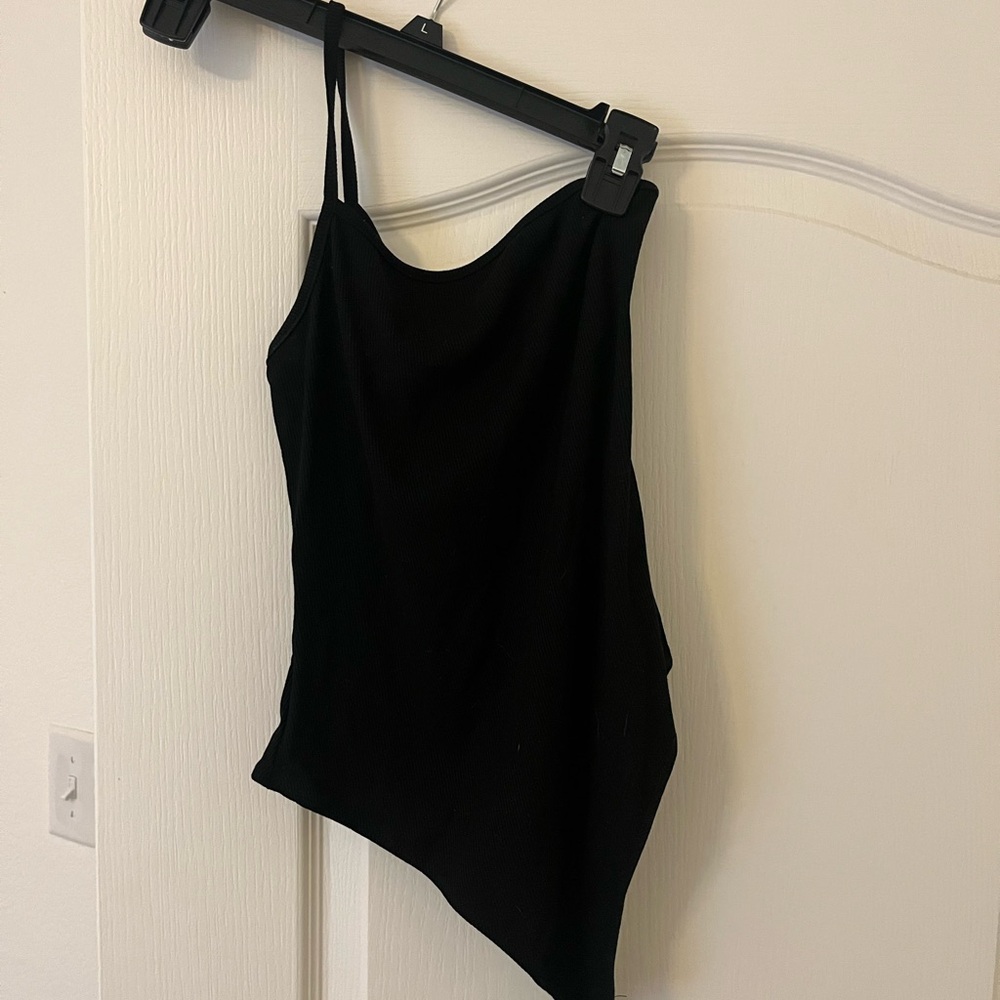 American Threads Black Tank Top